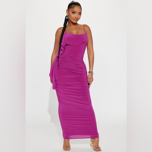 *NWT* Maxi Dress - Picture 1 of 7